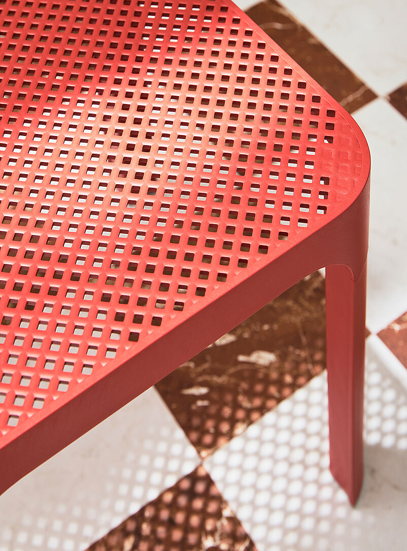 Net outdoor side table product image 2