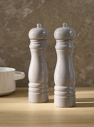 Rubber wood salt and pepper mills