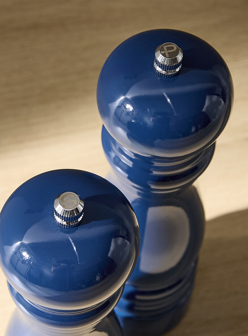 Rubber wood salt and pepper mills product image 2