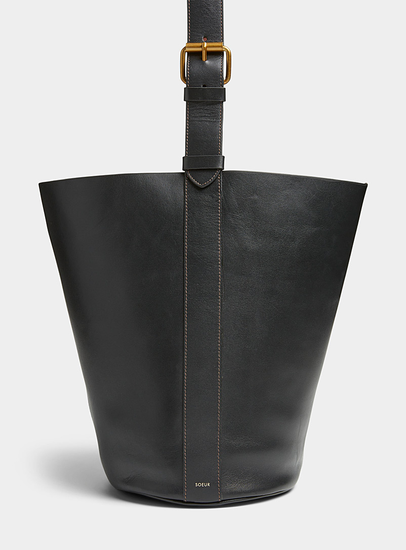 Hatton BLACK Essential Leather Bucket Purse