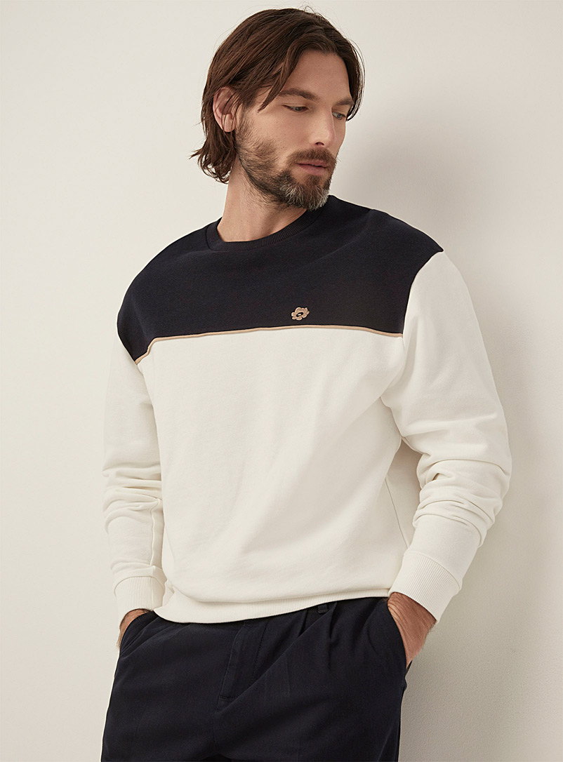 Le 31 Off White Embroidered flower block-style sweatshirt <b>Contains CIRCULOSE</b> for men