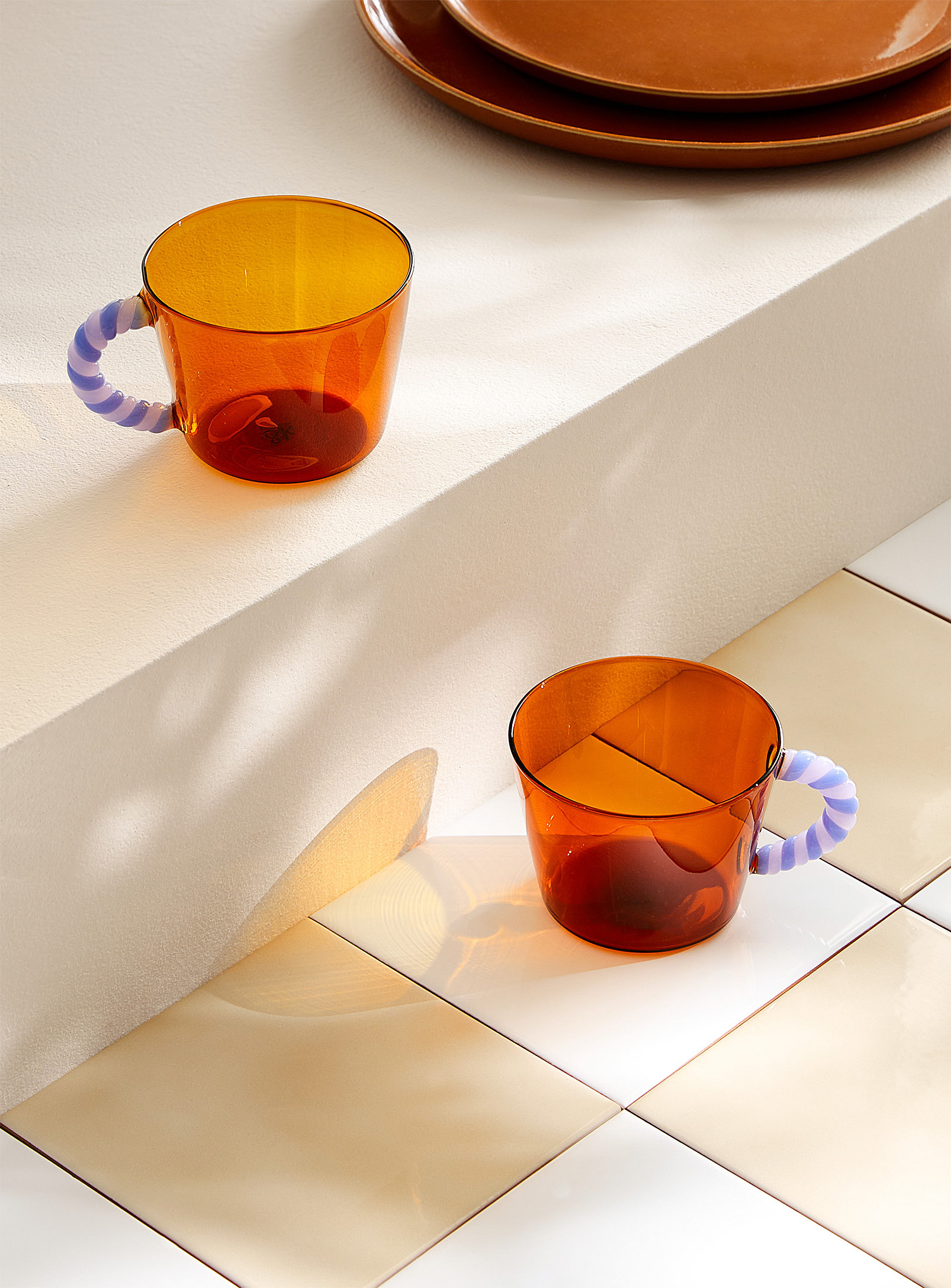 &klevering - Twisted handle small amber mugs Set of 2