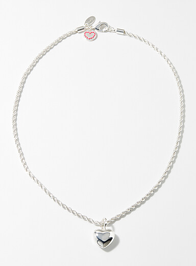 Le collier torsad&eacute; c&oelig;ur