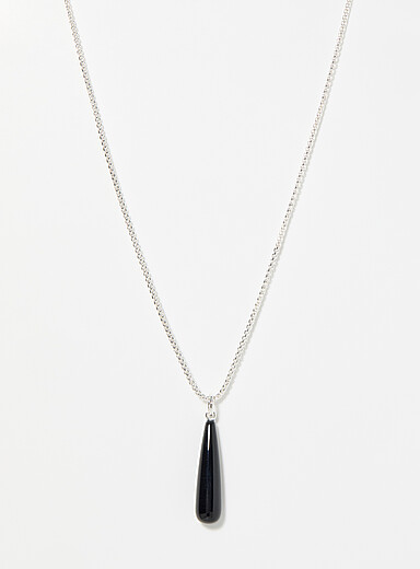 Teardrop onyx pendant necklace