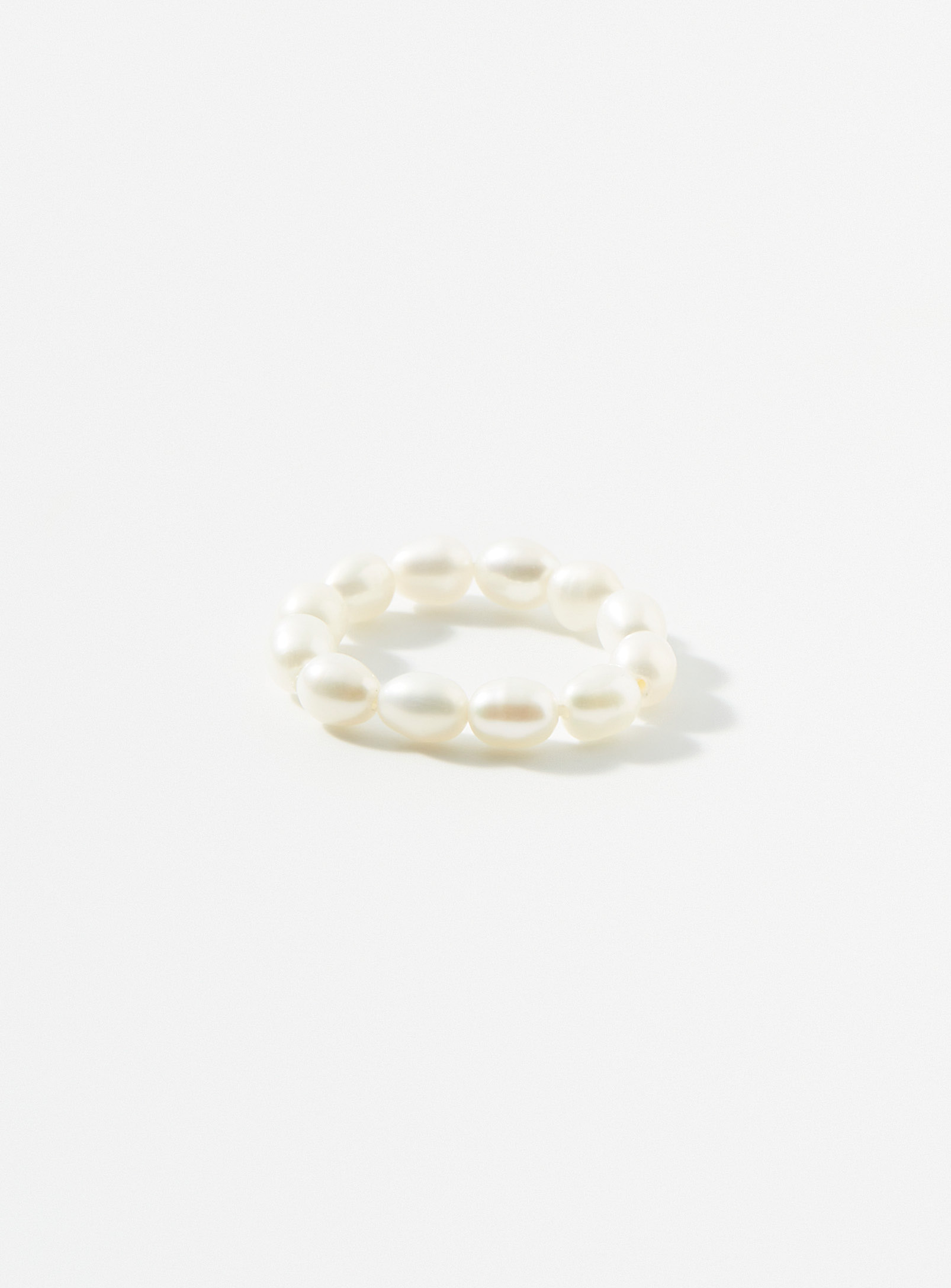 Mademoiselle Jules What A Pearl Wants Ring In White