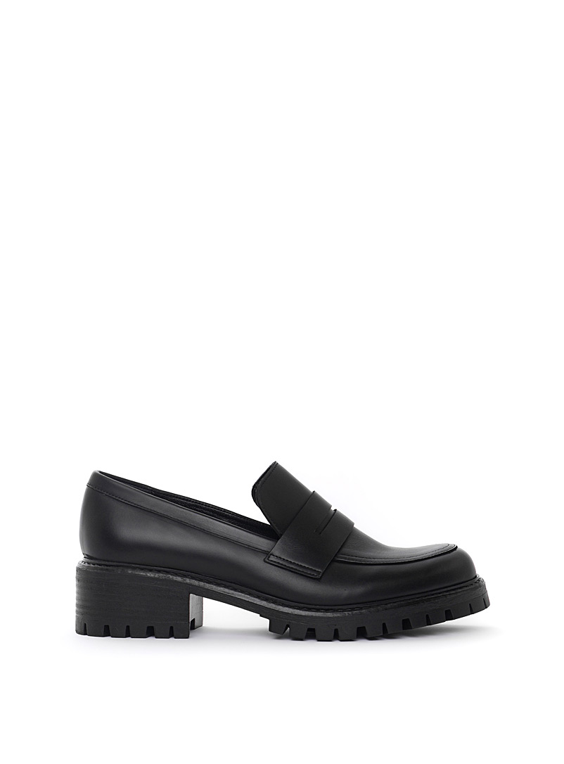 Maguire Black Sintra notched leather penny loafers Women for error