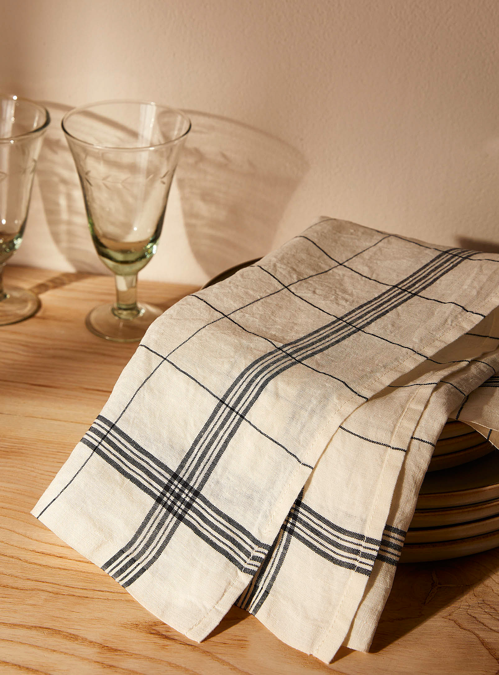 Charvet Editions Bistrot Check Pure Linen Tea Towel In Patterned Black