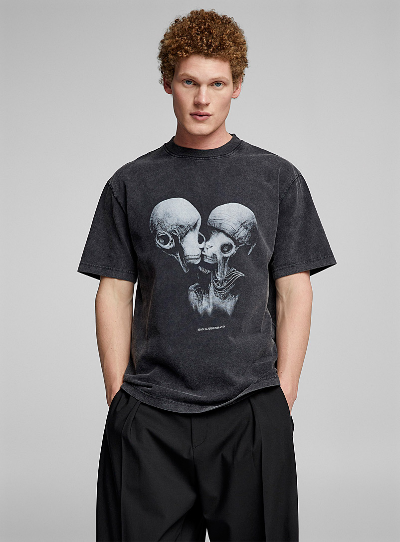 Han Kjøbenhavn Grey Aliens Kissing T-shirt for men