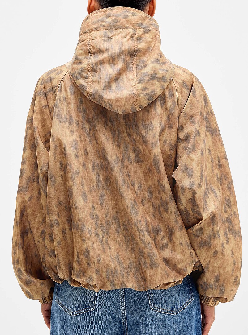 Blurry leopard print windbreaker jacket product image 3