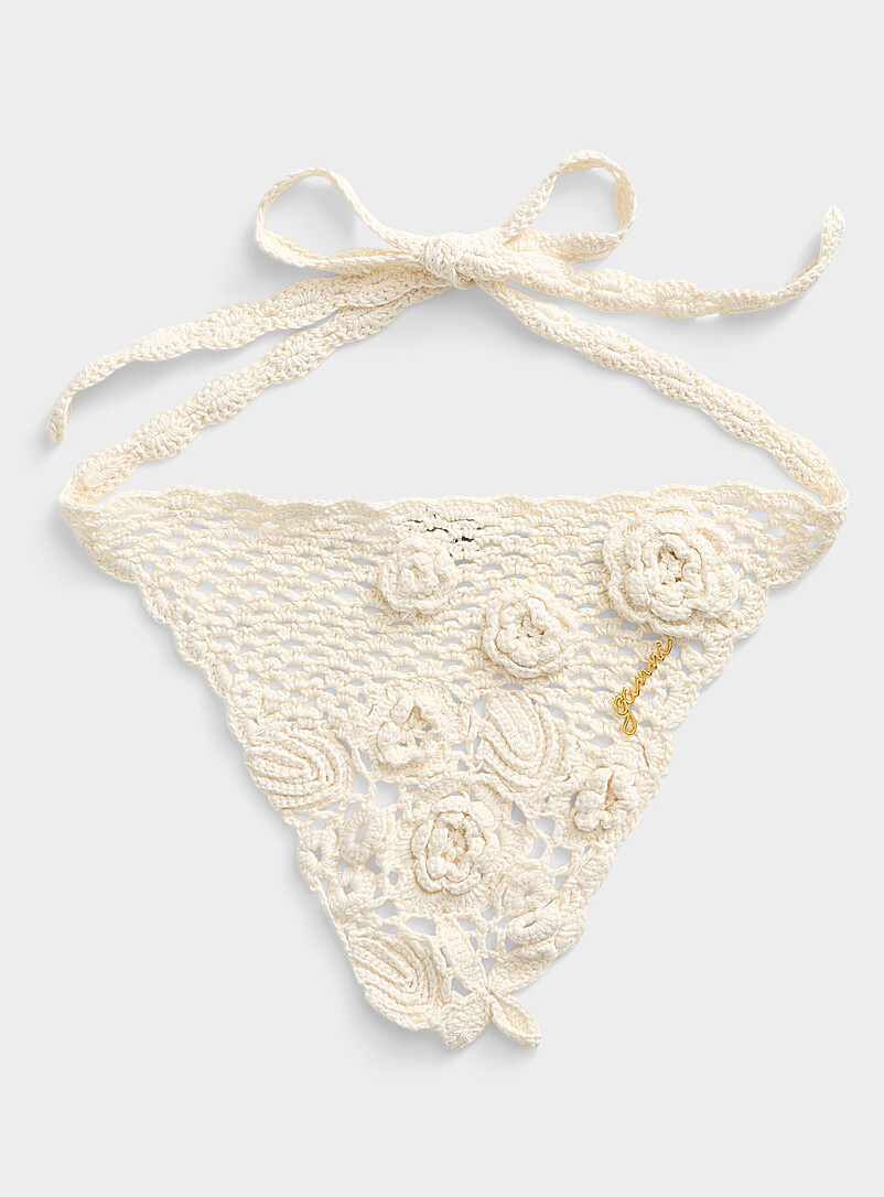 3d-Flower Crochet Headscarf