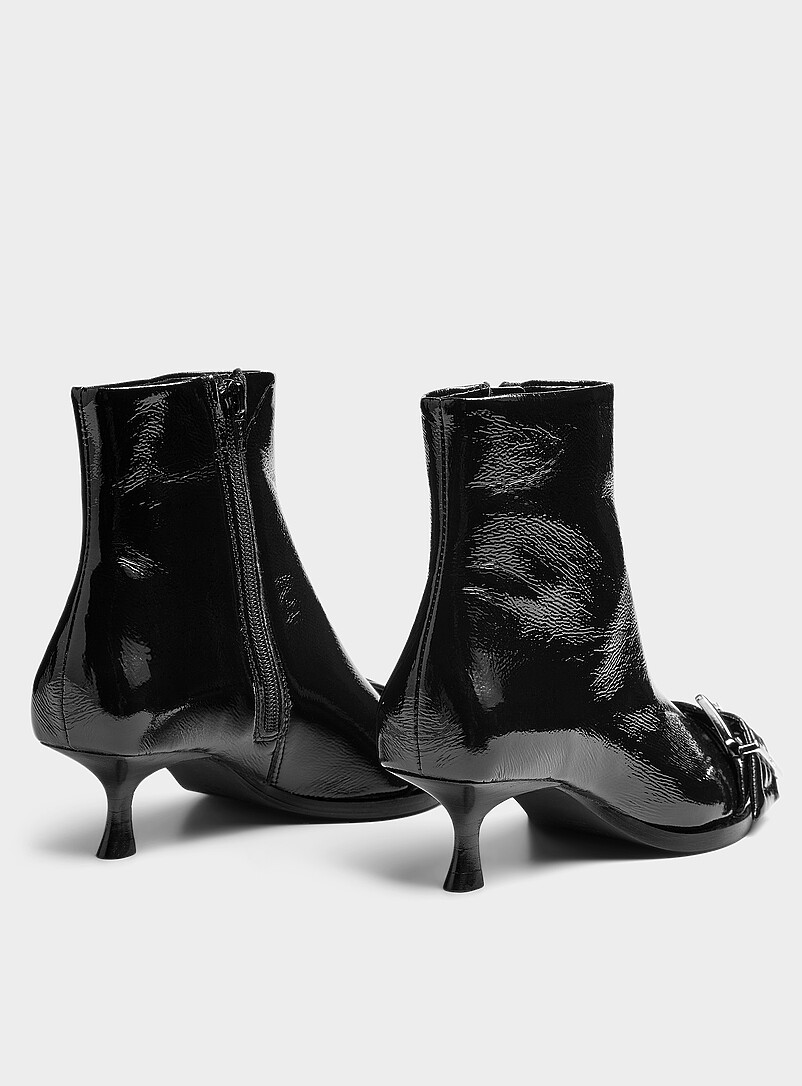 Silver-tone grommets pointed-toe patent boot Women product image 3