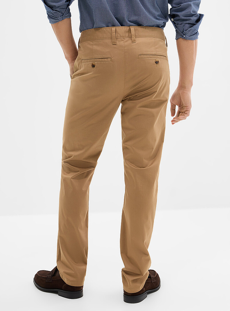 Le 31: Le chino extensible <b>Coupe Stockholm - &Eacute;troite</b> Noir pour homme