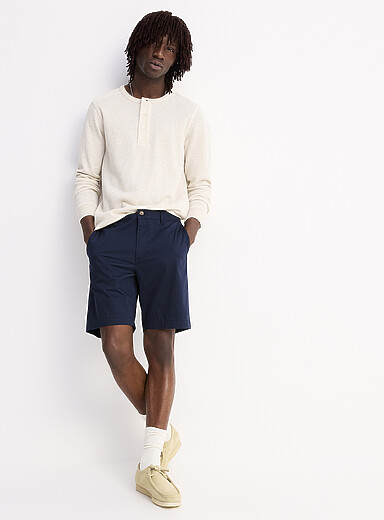 Le 31: Le bermuda chino extensible <b>Longueur d'entrejambe : 23 cm (9 po)</b> Bleu marine - Bleu nuit pour homme
