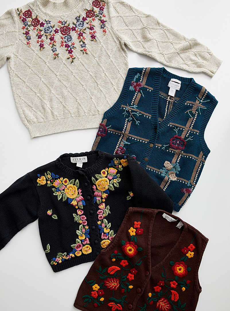 Twik Assorted Floral embroidery sweaters <b>Archives - Unique vintage pieces</b> for women