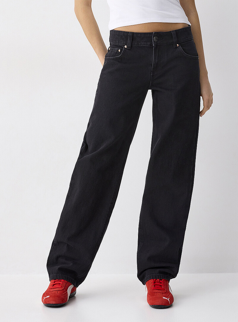 Twik Dirty wash Low-rise straight-leg jean <b>Indie fit</b> for women