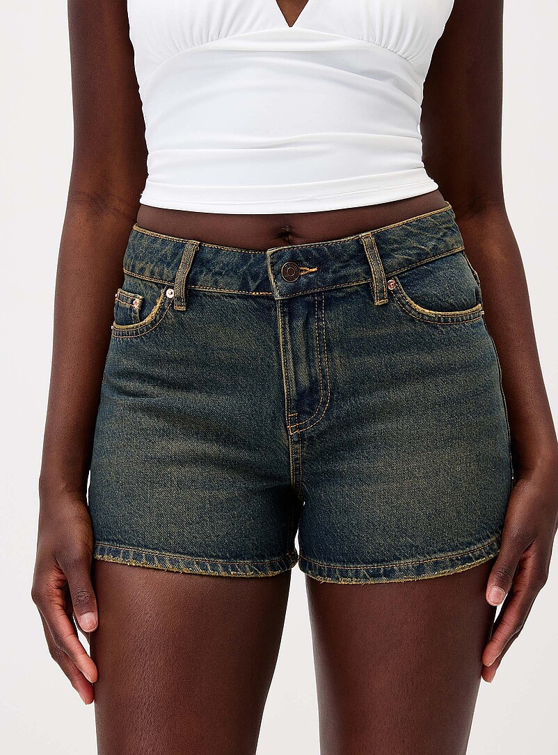 Twik Light Wash Casual low-rise short for women