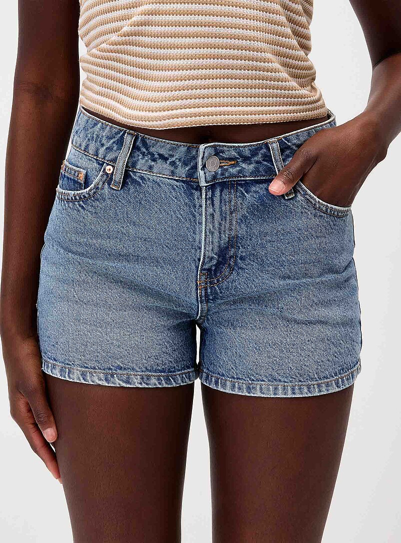 Twik Light Wash Casual low-rise short for women