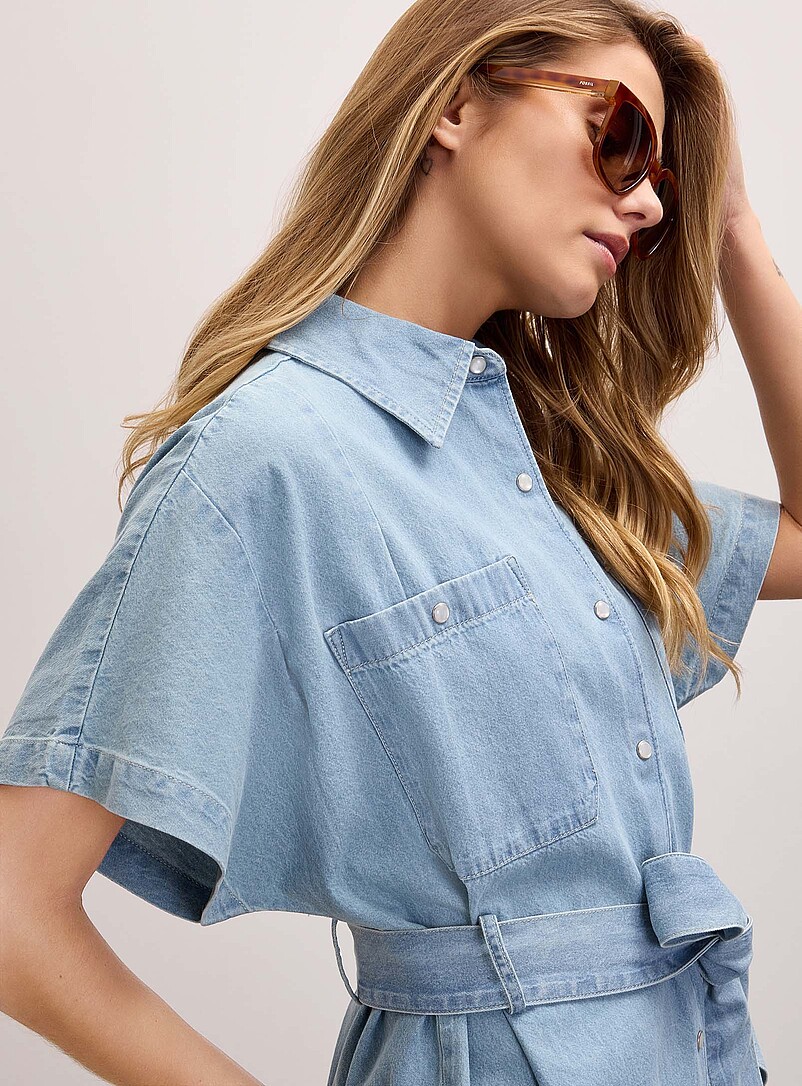 Belted lightweight denim shirtdress | Icône | Women's Short