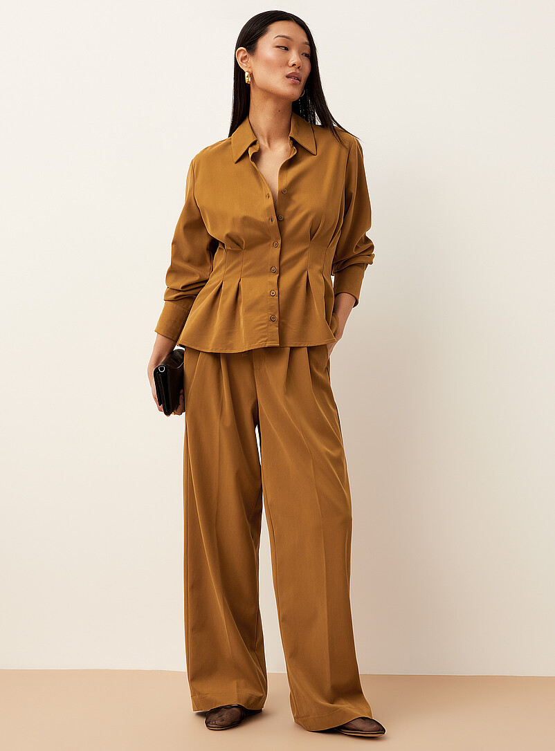 Ic&ocirc;ne Bronze/Amber Pleated waist velvety shirt for women