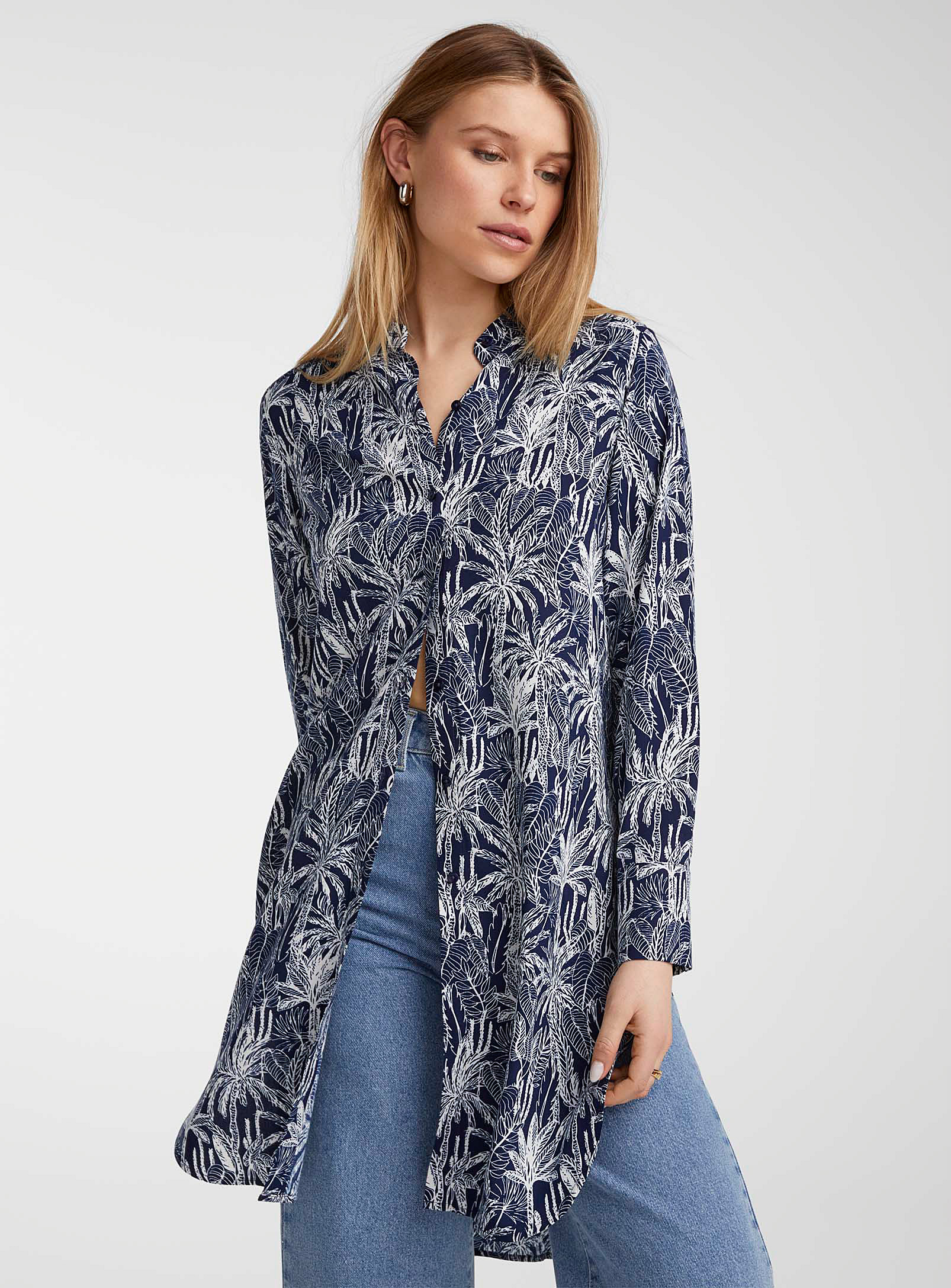 Icone Mystical Oasis Maxi Shirt In Patterned Blue