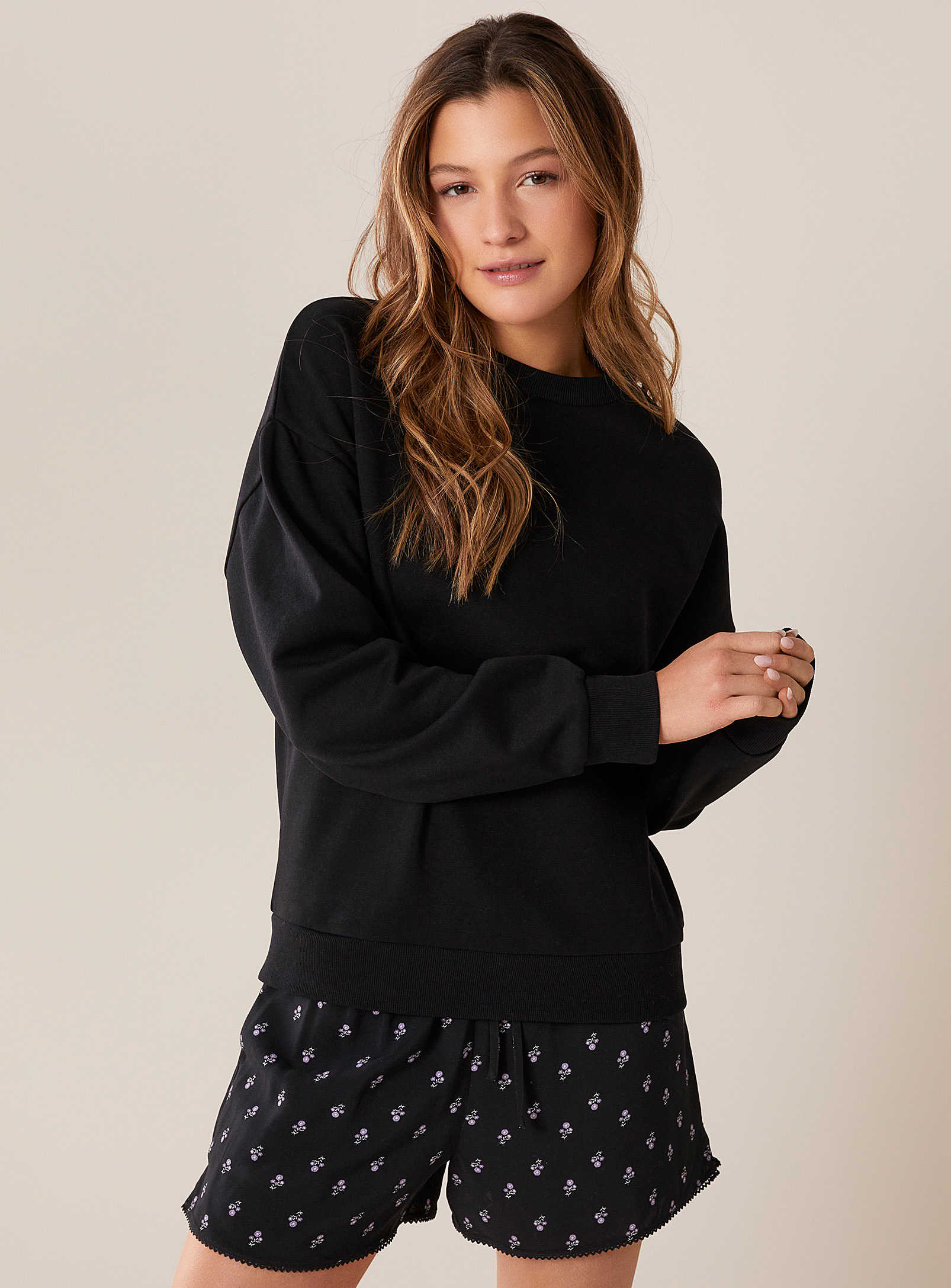 Miiyu X Twik Solid Colour Organic Cotton And Polyester Lounge Sweatshirt In Black