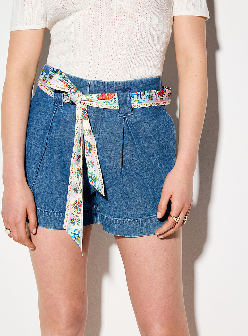 Box pleats scarf belt light denim short product image 2