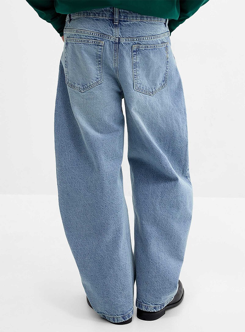 Loose light-blue wash jean Malasaña fit - Barrel product image 3