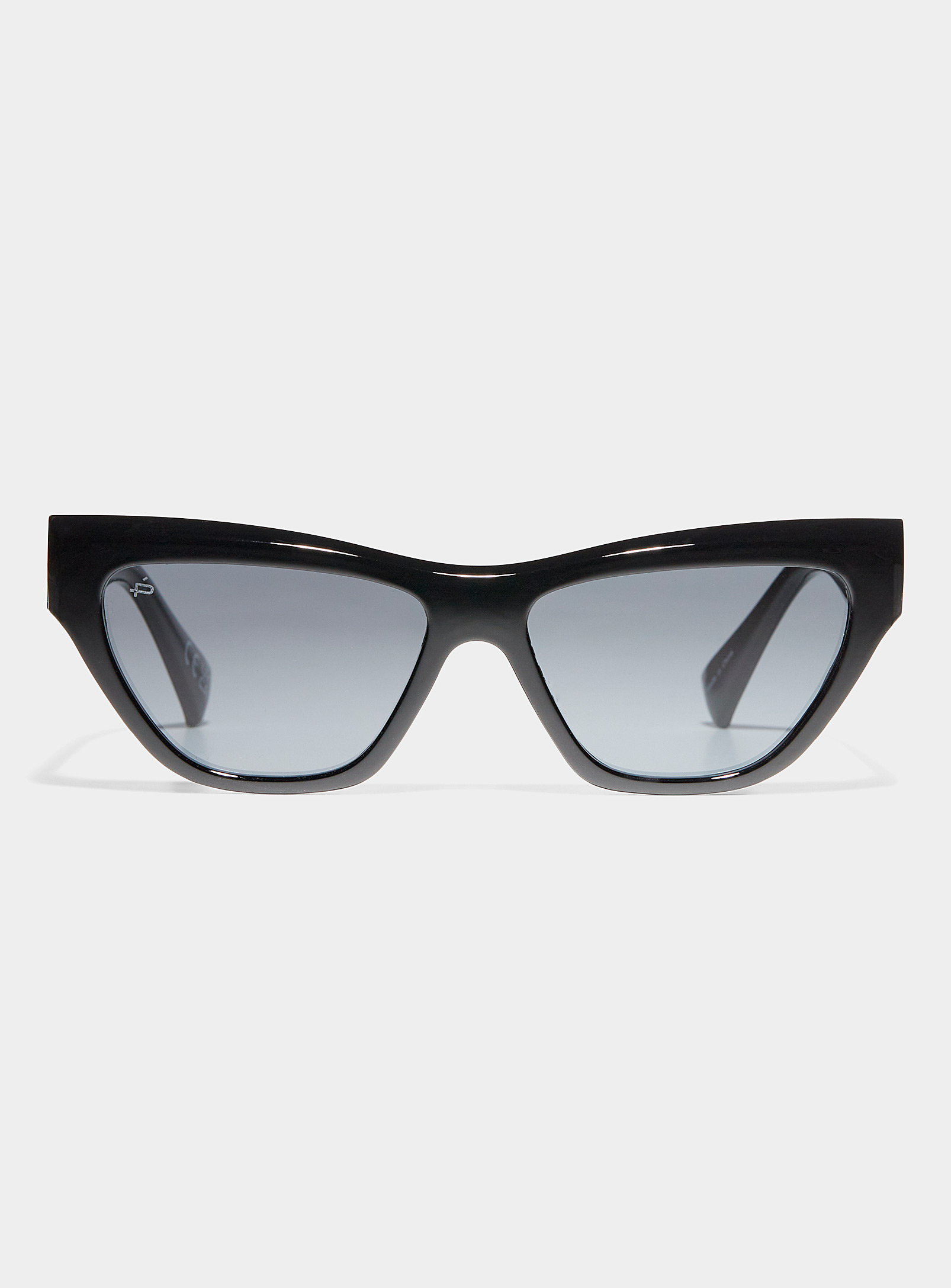 Privé Revaux Snatched Cat-eye Sunglasses In Black