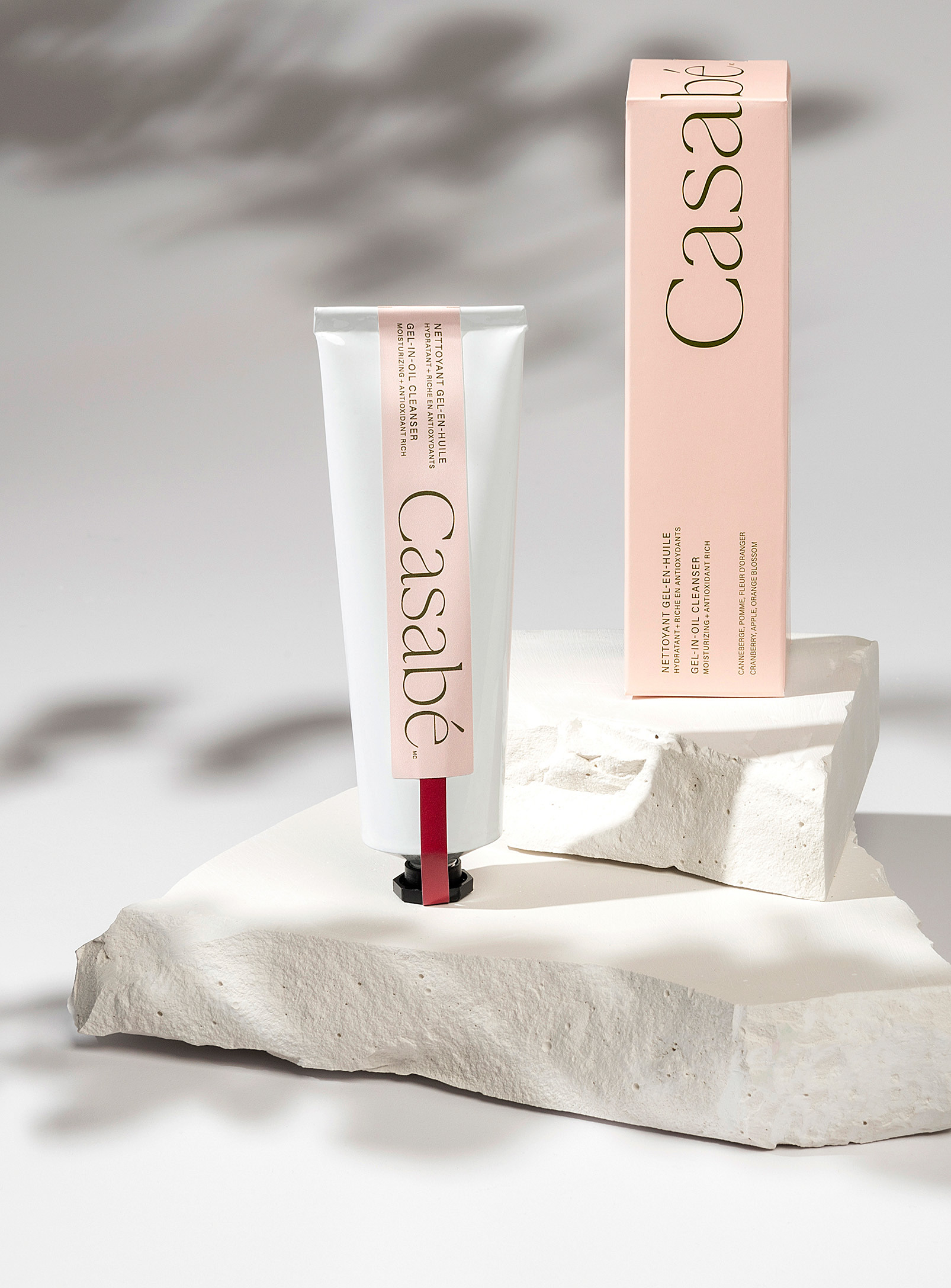 Casabé - Gel-to-oil facial cleanser