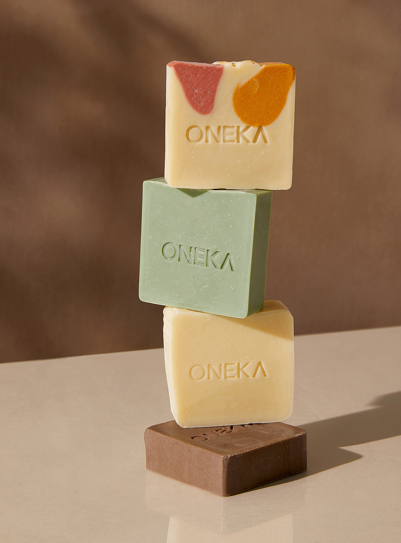 Oneka - L'ensemble de savons pour le corps Ensemble de 4