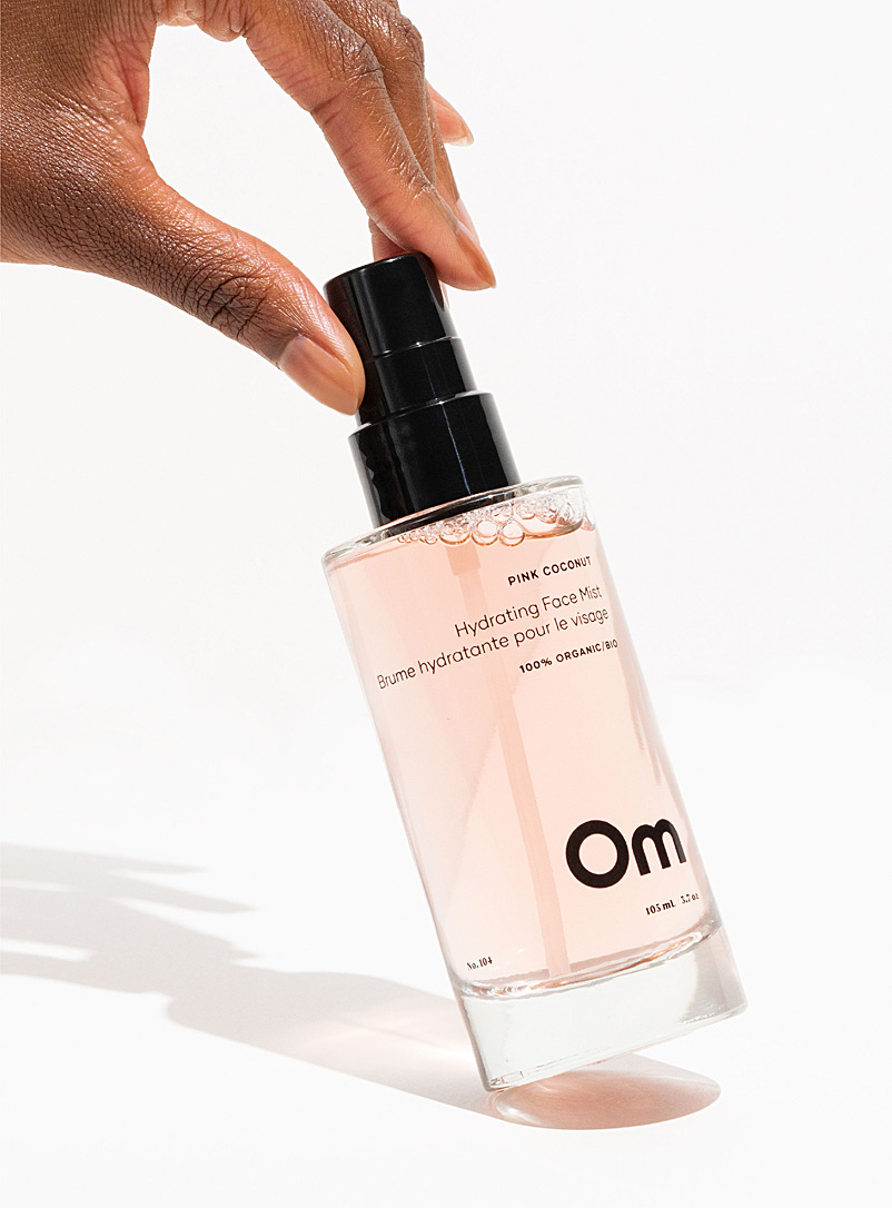 Om Organics Assorted Pink Coconut hydrating face mist