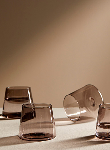 L'ensemble de verres color&eacute;s 4 verres