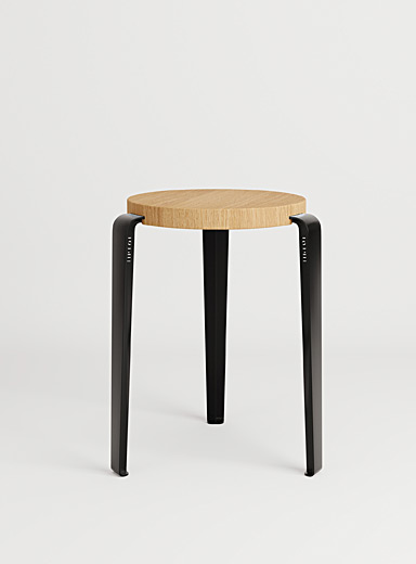 Le tabouret LOU en ch&ecirc;ne