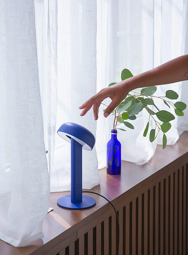 TIPTOE: La lampe de table &agrave; t&ecirc;te inclinable NOD Blanc