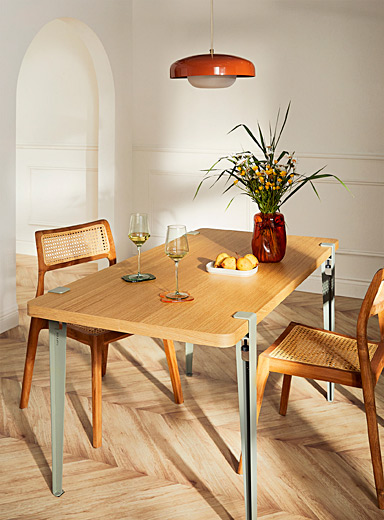 BALTHAZAR eco-certified wood table