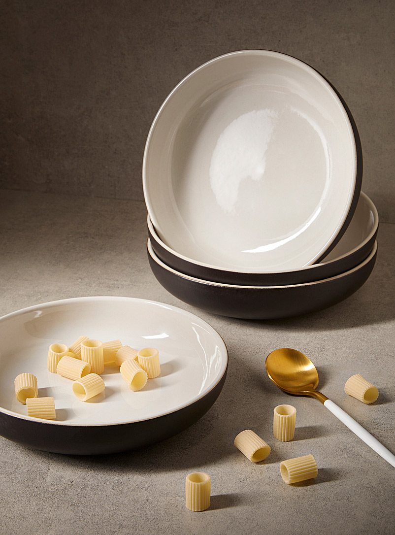 GHARYAN Black and White Youlha stoneware pasta plates Set of 4