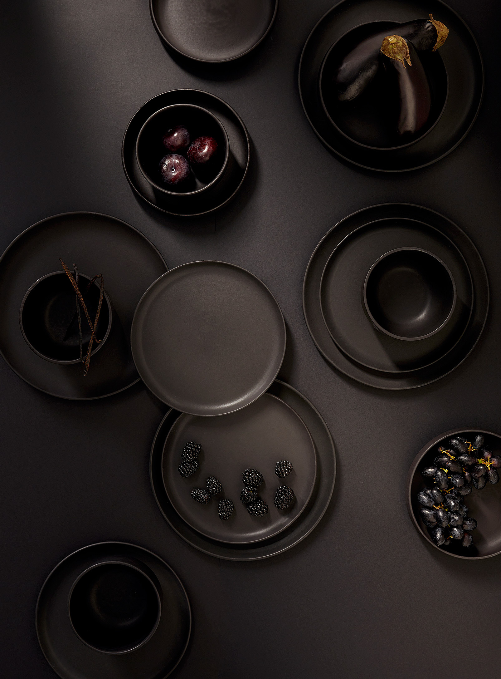 Gharyan Le Gourmand Dinnerware Set 16-piece Set In Black