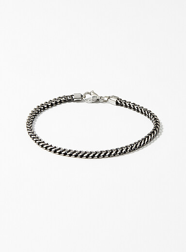 Cubical chain bracelet