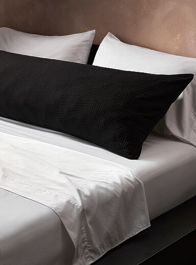 Simons Maison: Le couvre-oreiller de corps gaze de coton bio Noir
