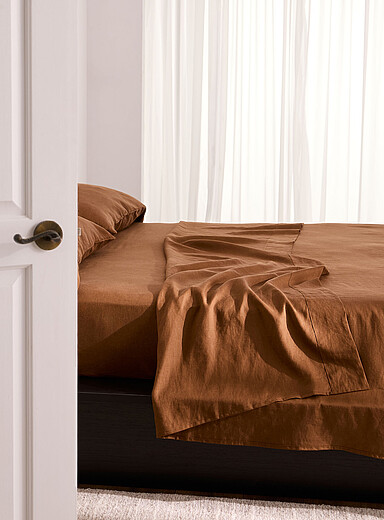 Pure European Flax sheet Fits mattresses up to 16 in