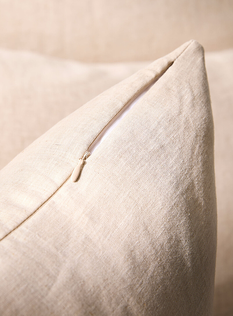Simons Maison White Solid pure linen removable-cover cushion Feather fill 50 x 50 cm