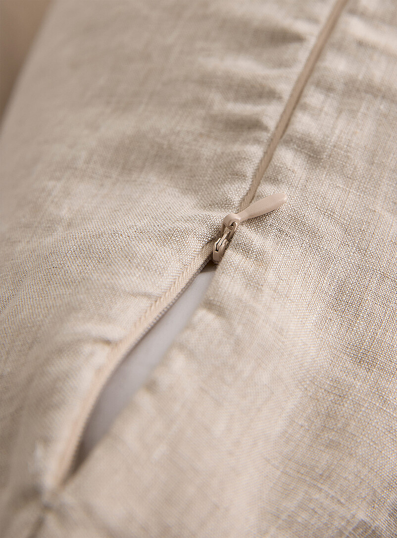 Simons Maison White Solid pure linen removable-cover cushion Feather fill 65 x 65 cm