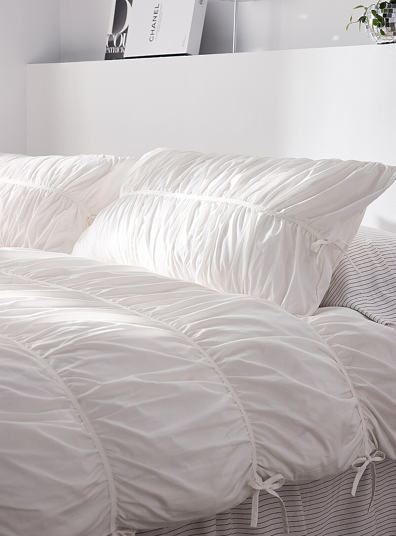 Simons Maison: L'ensemble housse fronc&eacute; pur coton biologique Blanc