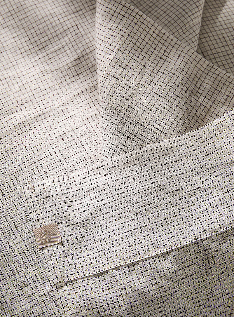 Simons Maison: Le drap &agrave; motif pur lin europ&eacute;en Pour matelas jusqu'&agrave; 16 po Carreaux fins bruns
