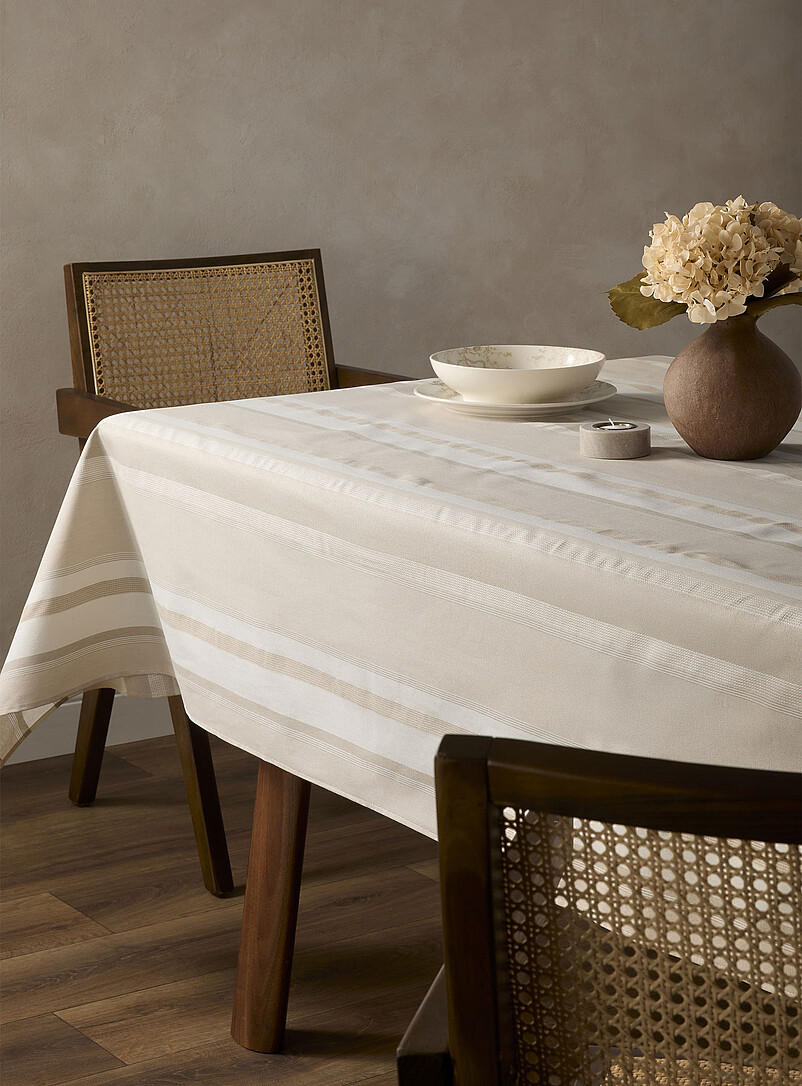 Tablecloths | Dining Room | Simons Maison