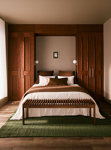 Linen trim velvety ecru duvet cover set