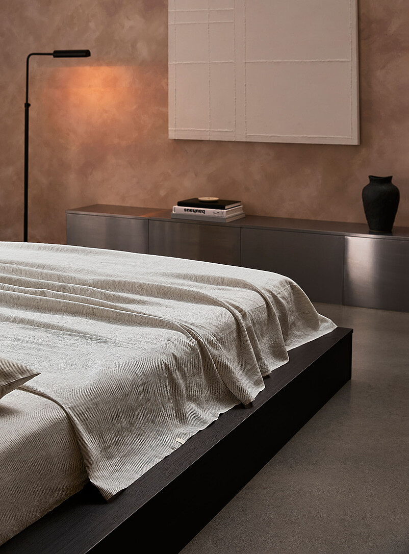 Patterned Pure European Linen Sheet Fits Mattresses Up To 16 In