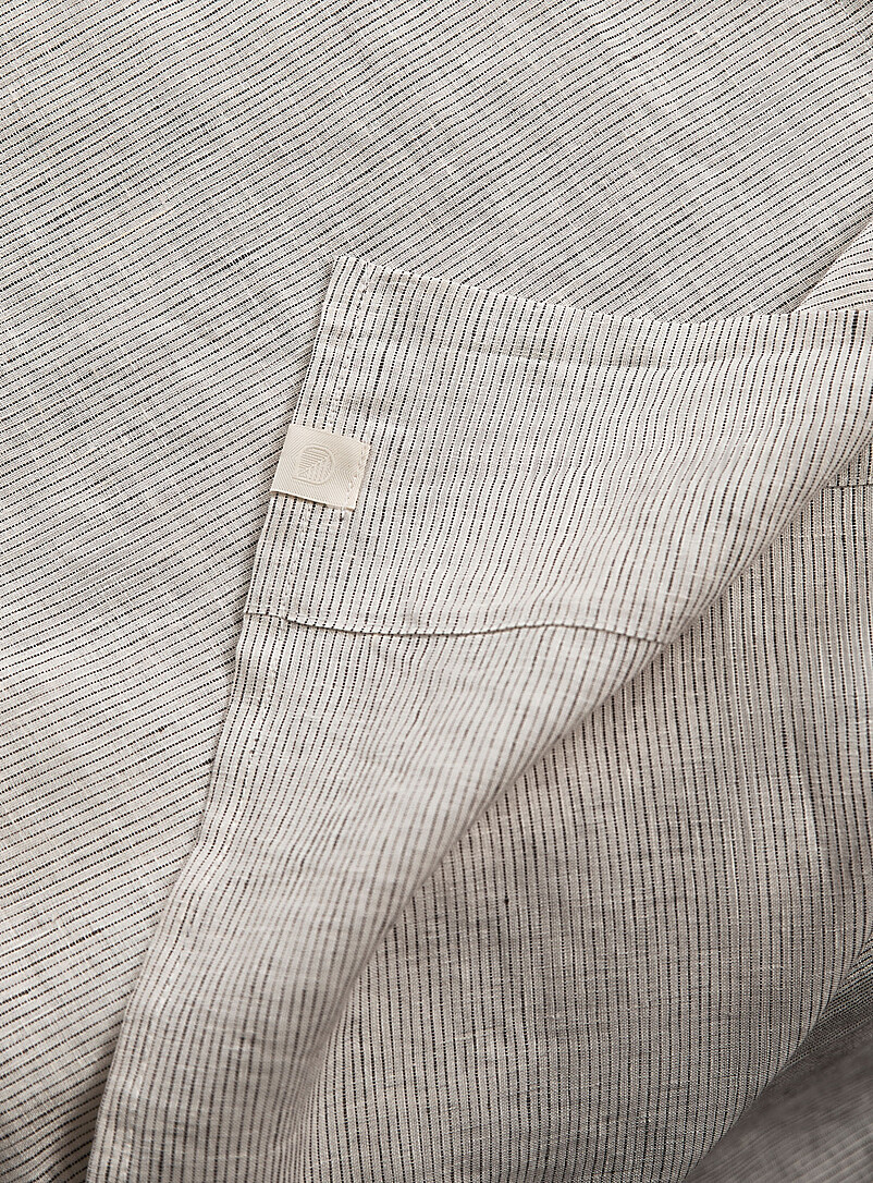 Patterned pure European linen sheet Fits mattresses up to 16 in product image 2