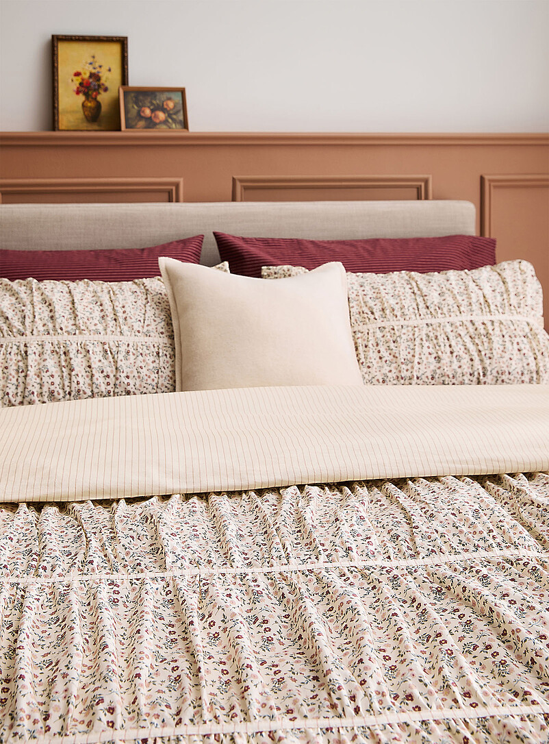 Antique floral gathered duvet cover set product image 2