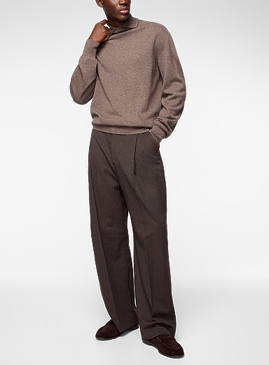 Cmmn Swdn: Le pantalon &agrave; pli marqu&eacute; Midas Brun pour homme